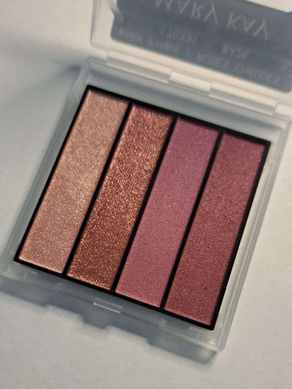 Mary Kay Warm Pinks Eyeshadow Quad — Shimmering Rose & Mauve Set